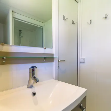 Kamp alanı Del Garda Village And 4*