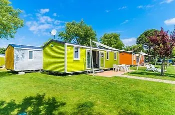 Del Garda Village And 캠프장